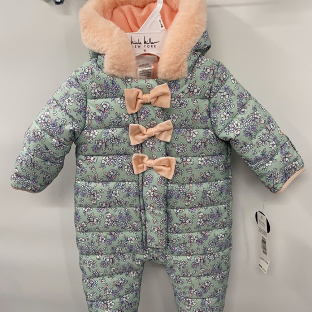 NWT‎ Nicole Miller SnowSuit Puffer one piece Faux fur hood Sz 0-3month